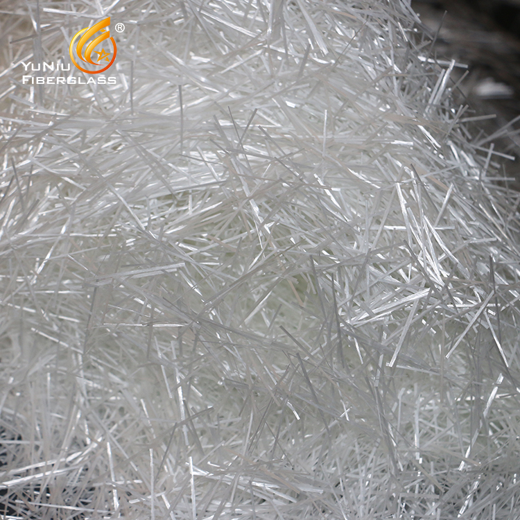 Hebras cortadas de fibra de vidrio Ar de estabilidad a alta temperatura de muestra gratis