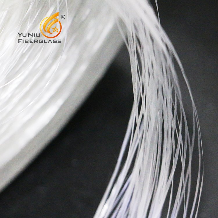 Venta caliente Materiales de fibra de vidrio Hilados de fibra de vidrio E-glass SMC Roving