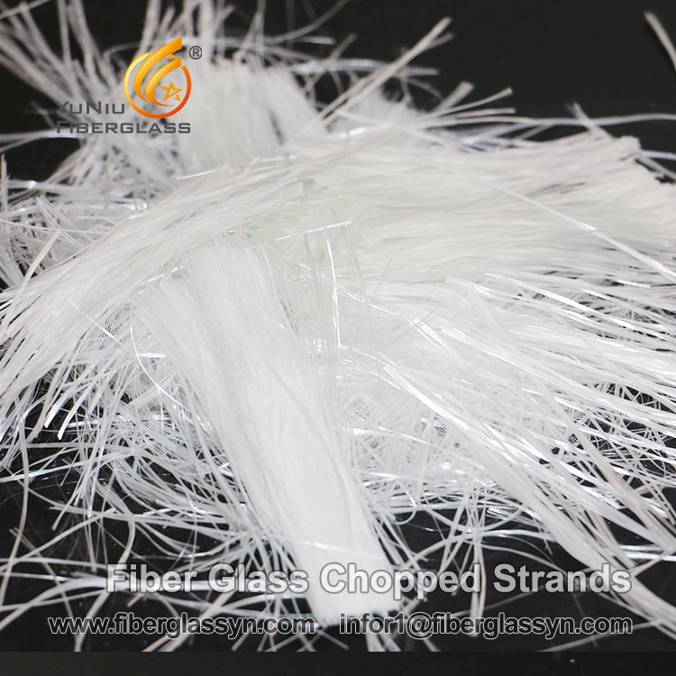 Gran oferta de hilos picados de fibra de vidrio con alto contenido de sílice para alfombrilla de agujas