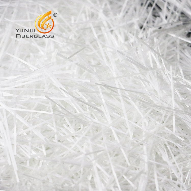 Cemento reforzado con hilos de fibra de vidrio resistentes a los álcalis cortos de productos calientes